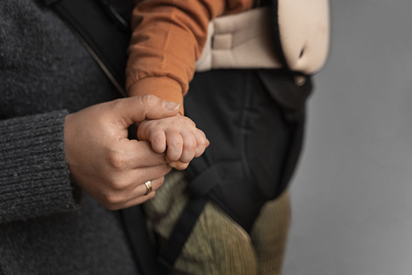 El derecho al trabajo y la protección a la madre cabeza de familia